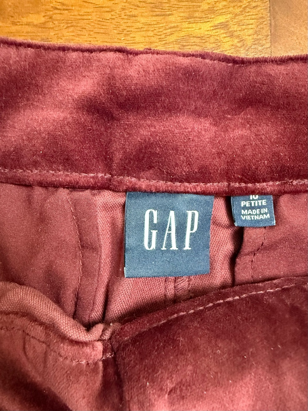 Gap Women's Burgundy Pants